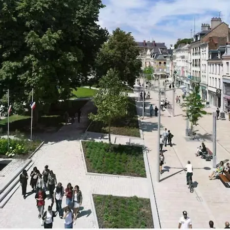 T3 Lumineux & Confort *proche Centre-ville* Apartamento Amiens